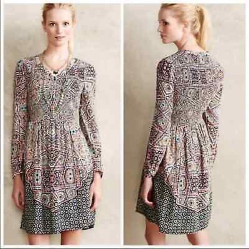 Maeve Anthropologie Tiled Amethyst smocked V-neck floral long sleeve dress small